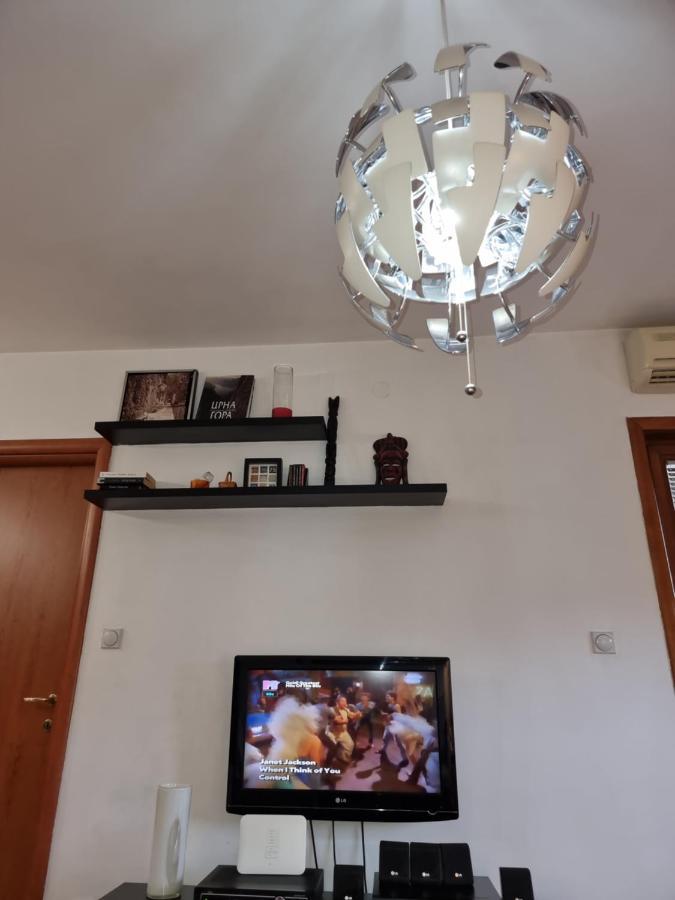 One Bedroom Centre Apartment Podgorica Exterior foto